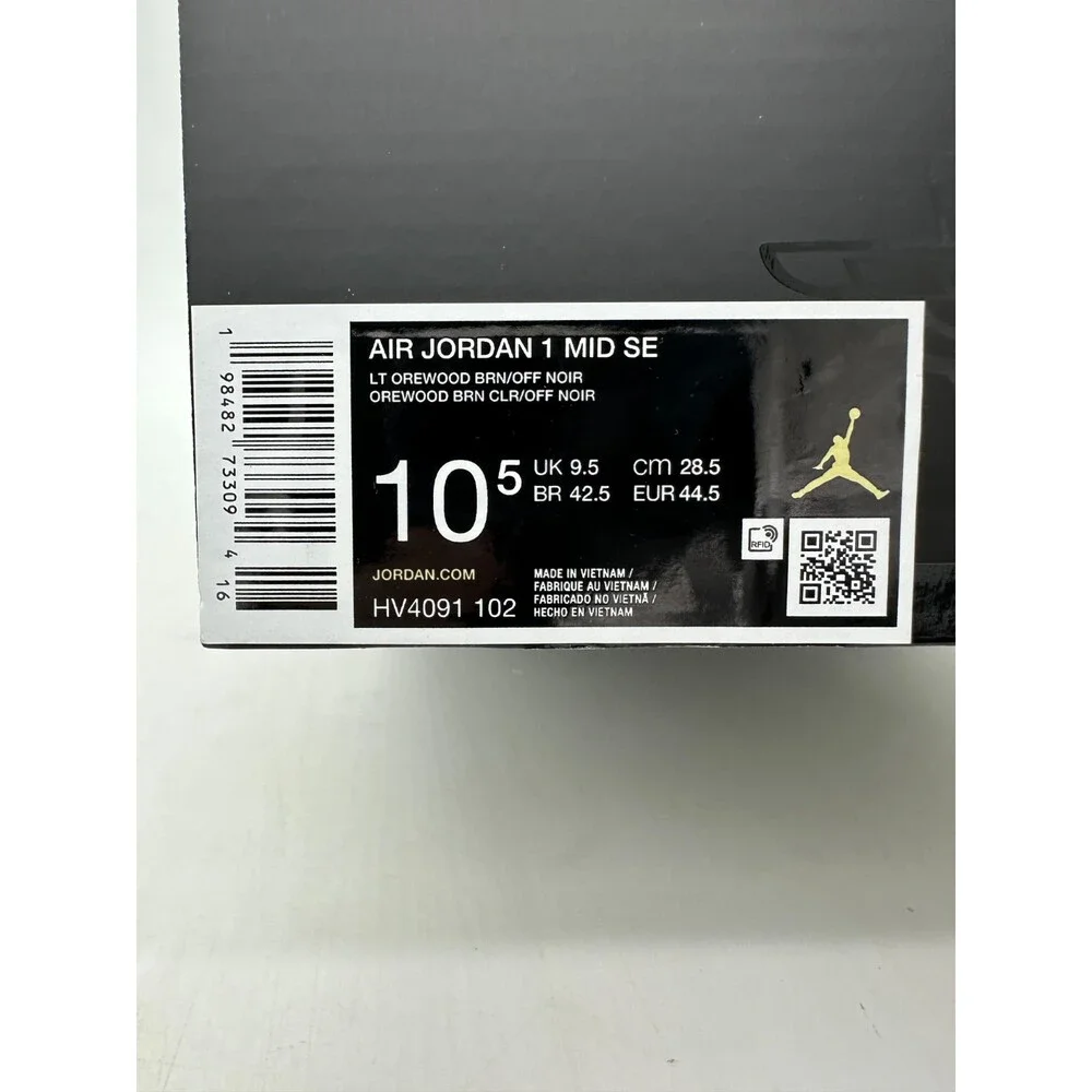 Air Jordan 1 Mid SE Men's Size 10.5 Black Green Suede Athletic Shoes HV4091 102